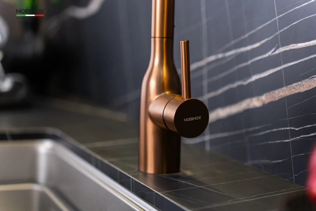 Vòi rửa bát dây rút NOBINOX AQUA NX662T