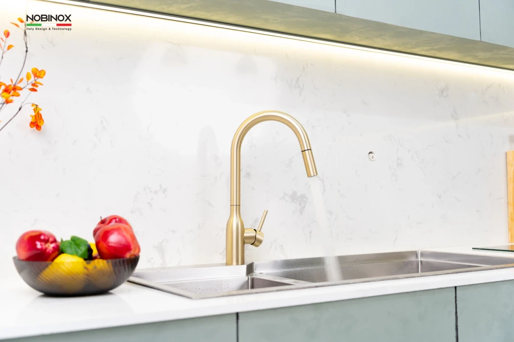 Vòi rửa bát dây rút NOBINOX AQUA NX663V