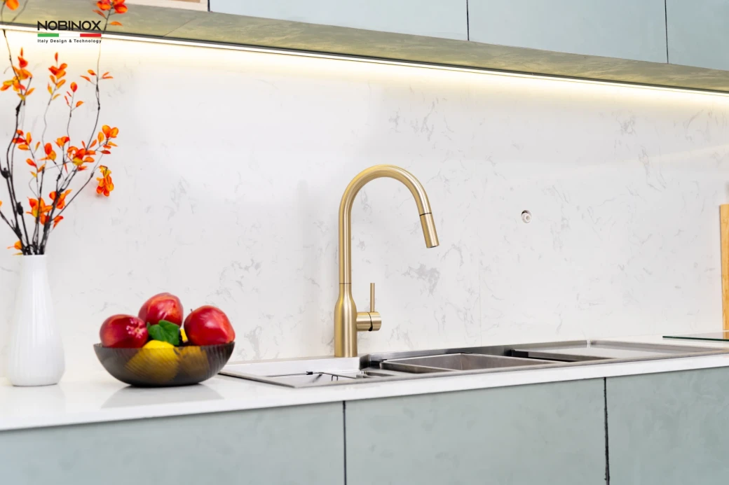 Vòi rửa bát dây rút NOBINOX AQUA NX663V