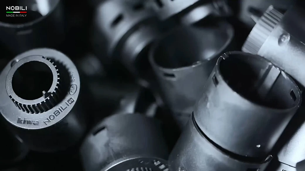 Điểm nổi bật vòi rửa bát dây rút NOBILI RING NB130LTB