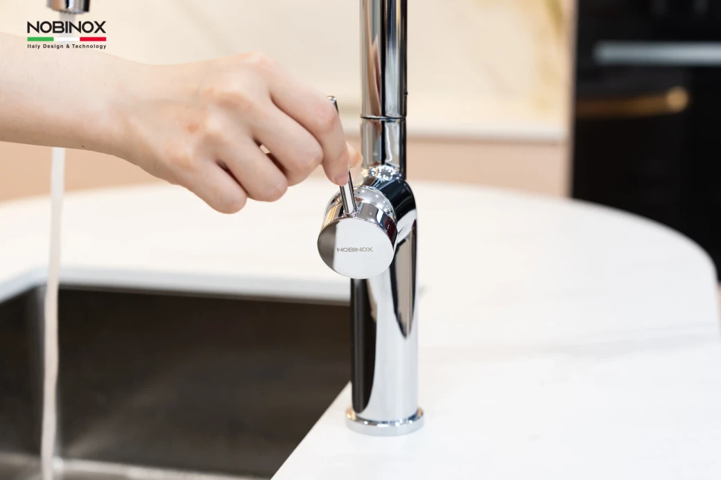 vòi rửa bát dây rút NOBINOX ADORA NX990