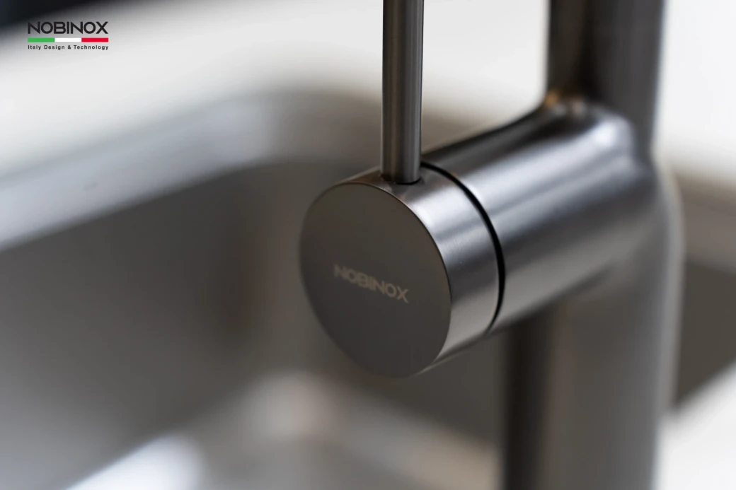 Vòi rửa bát dây rút NOBINOX ADORA NX991