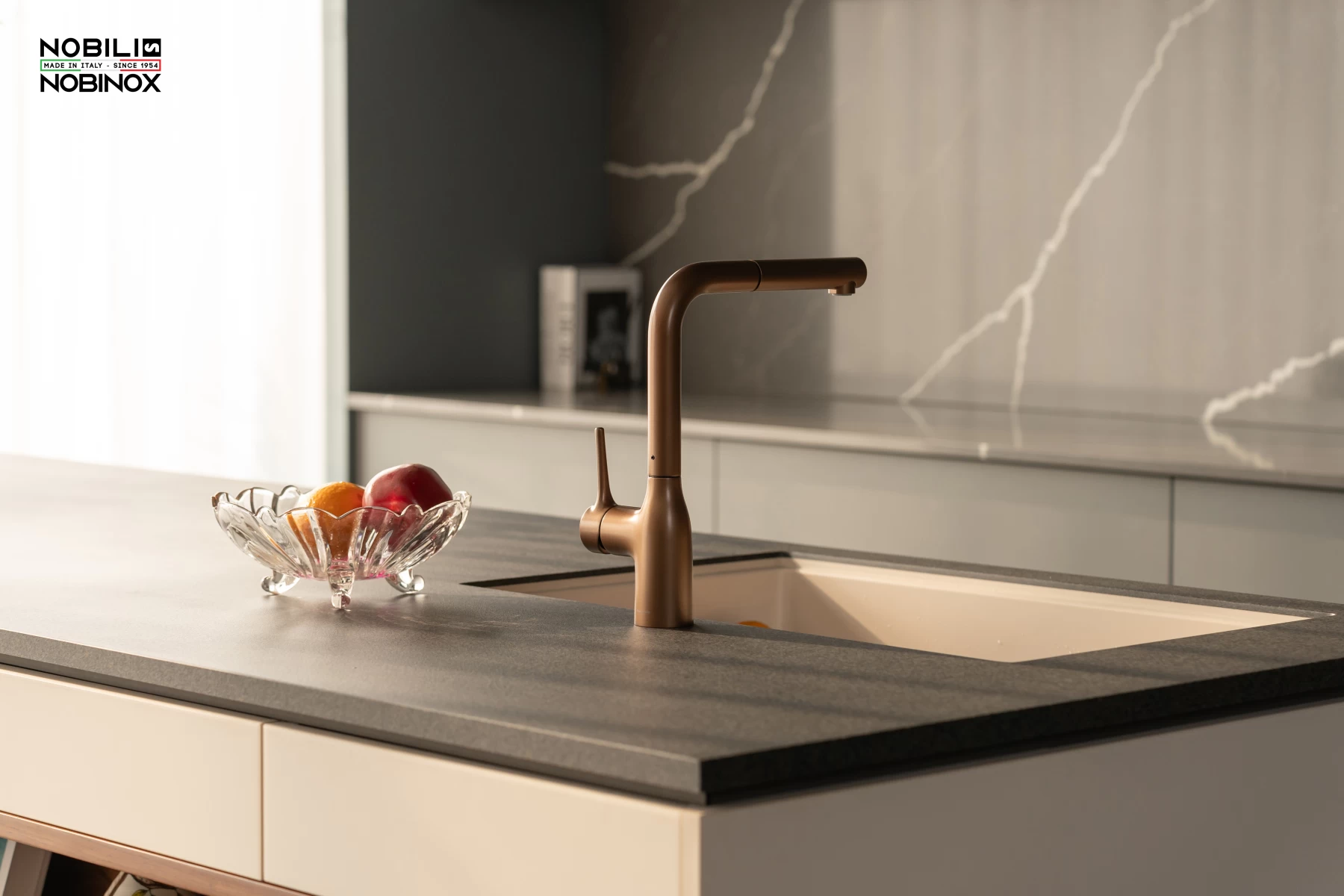 VÒI RỬA BÁT DÂY RÚT NOBILI MANIA NB217B - hover