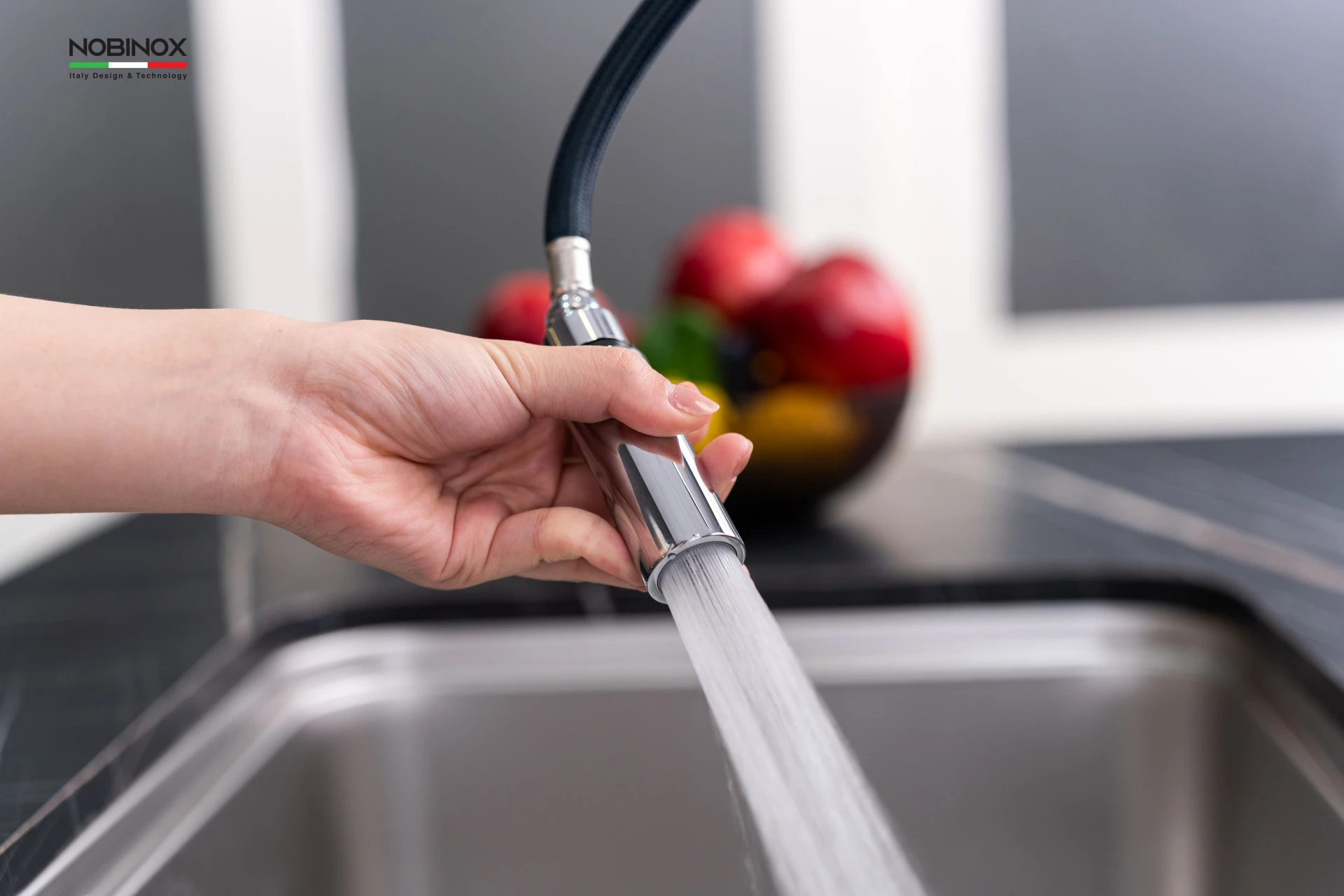 Ảnh VÒI RỬA BÁT DÂY RÚT NOBINOX AQUA NX660N 11
