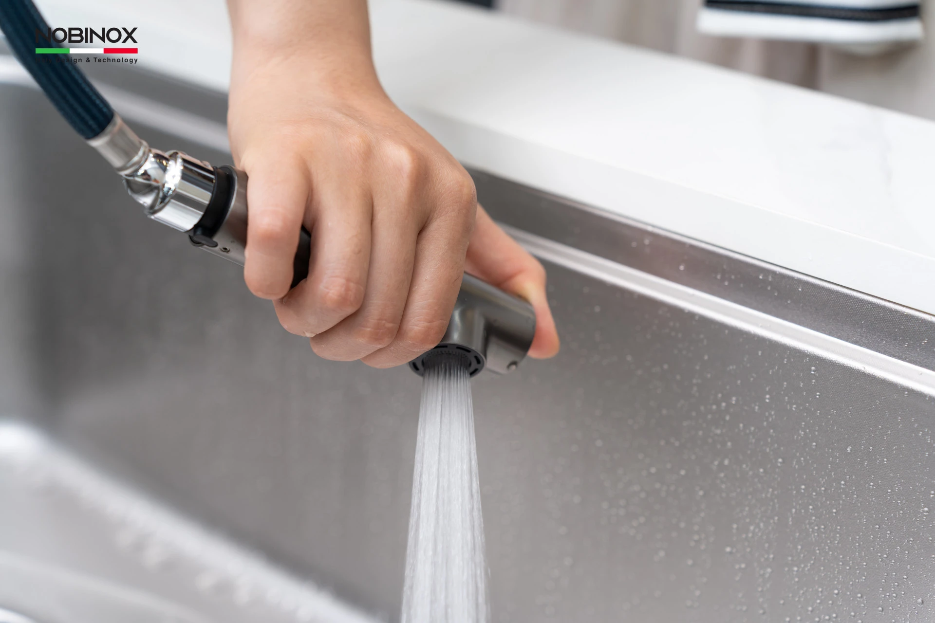 Ảnh VÒI RỬA BÁT DÂY RÚT NOBINOX BIANCO NX603 8